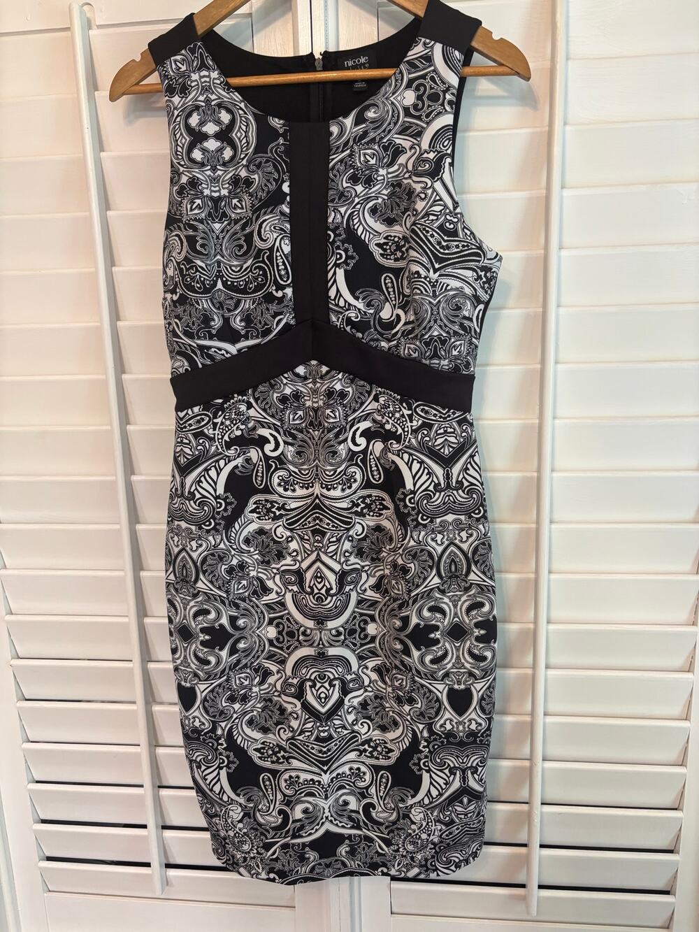 Nicole By Nicole‎ Miller Black And White Scuba Knit Dress Size Medium